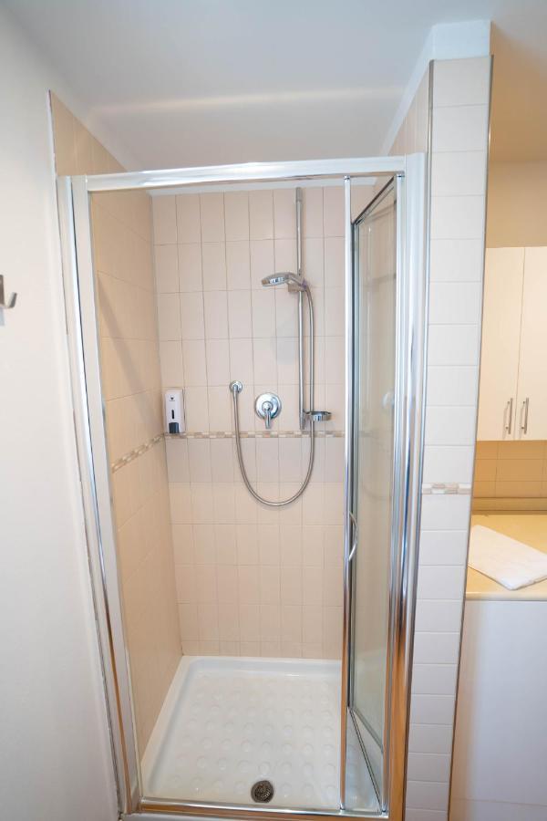 V12 Apartments - Alfieri 2A Новара Екстер'єр фото